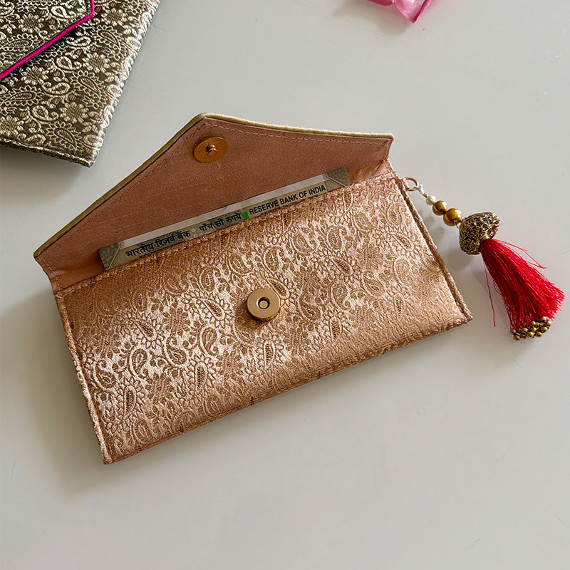 Banarasi Royale Envelope Classic Gold