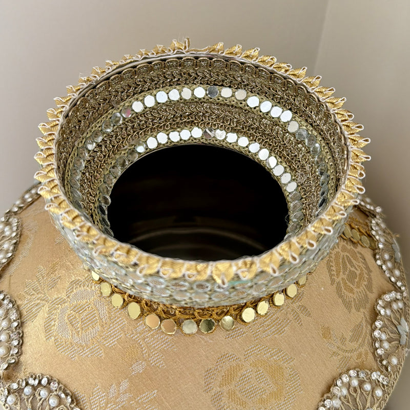 Golden Kalash