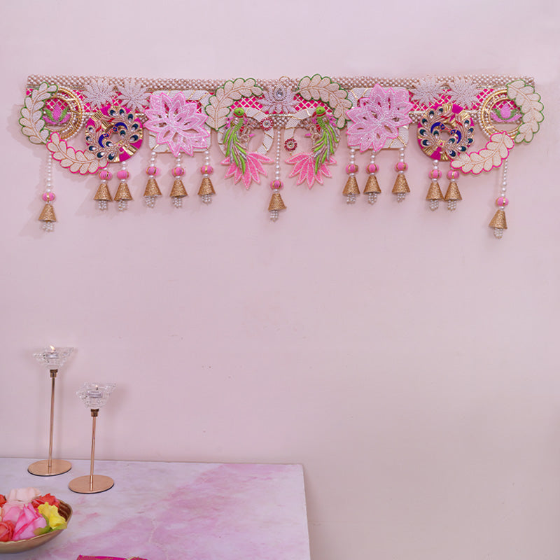 Gulabi Kamal Parrot Bandarwal
