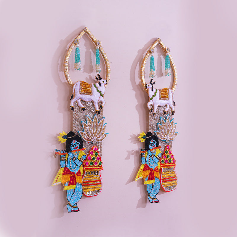 Makhan Leela Hanging