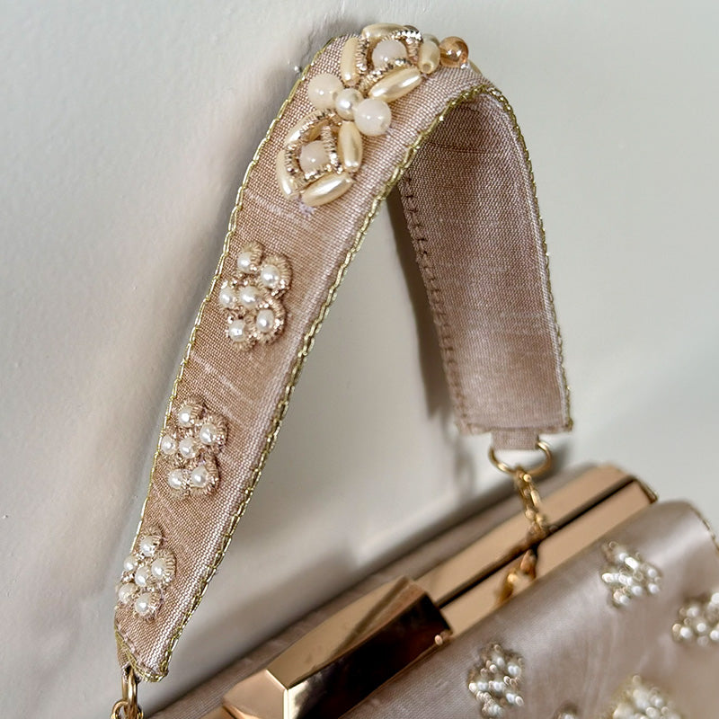 Pearl Garden Box Clutch Pearl Grey