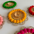 Pom Pom T-Lite