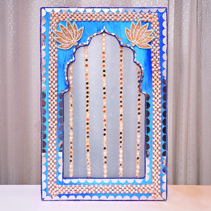Vrindavan Mor Singhasan