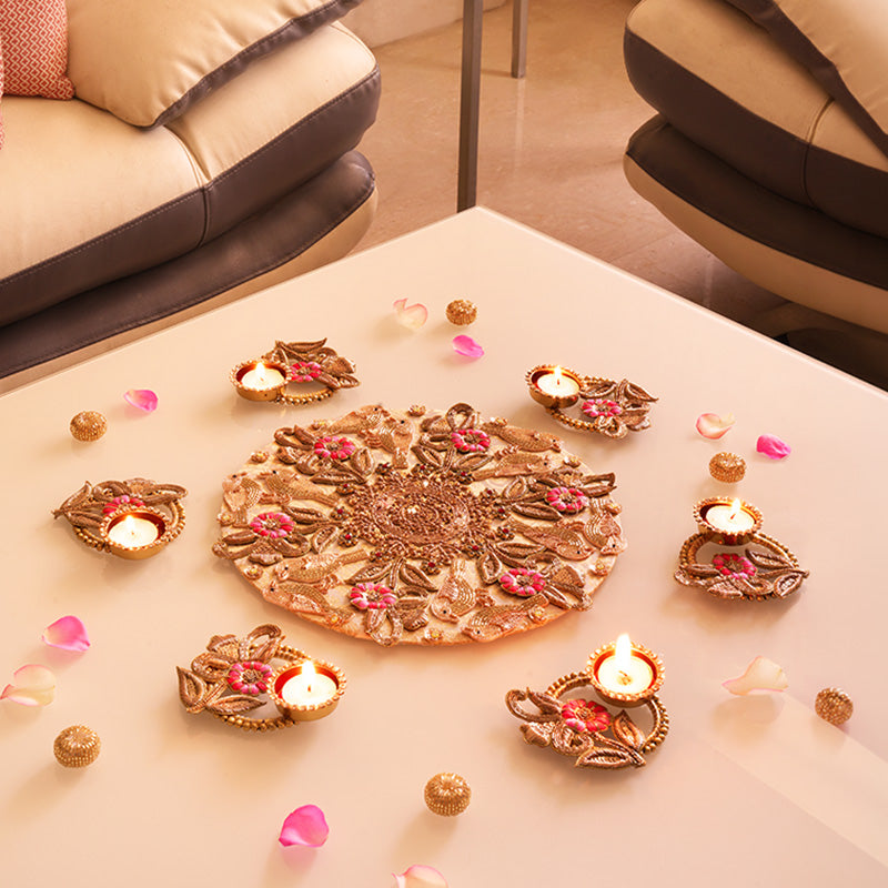Zardozi Pakshi Rangoli