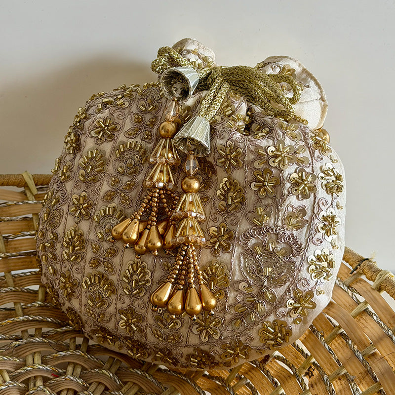 Zari Moti Potli Ivory