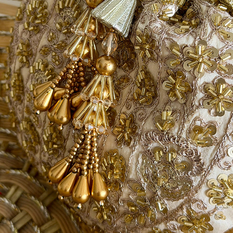 Zari Moti Potli Ivory