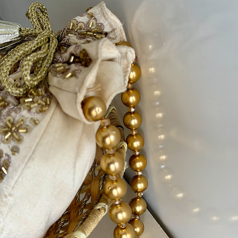 Zari Moti Potli Ivory